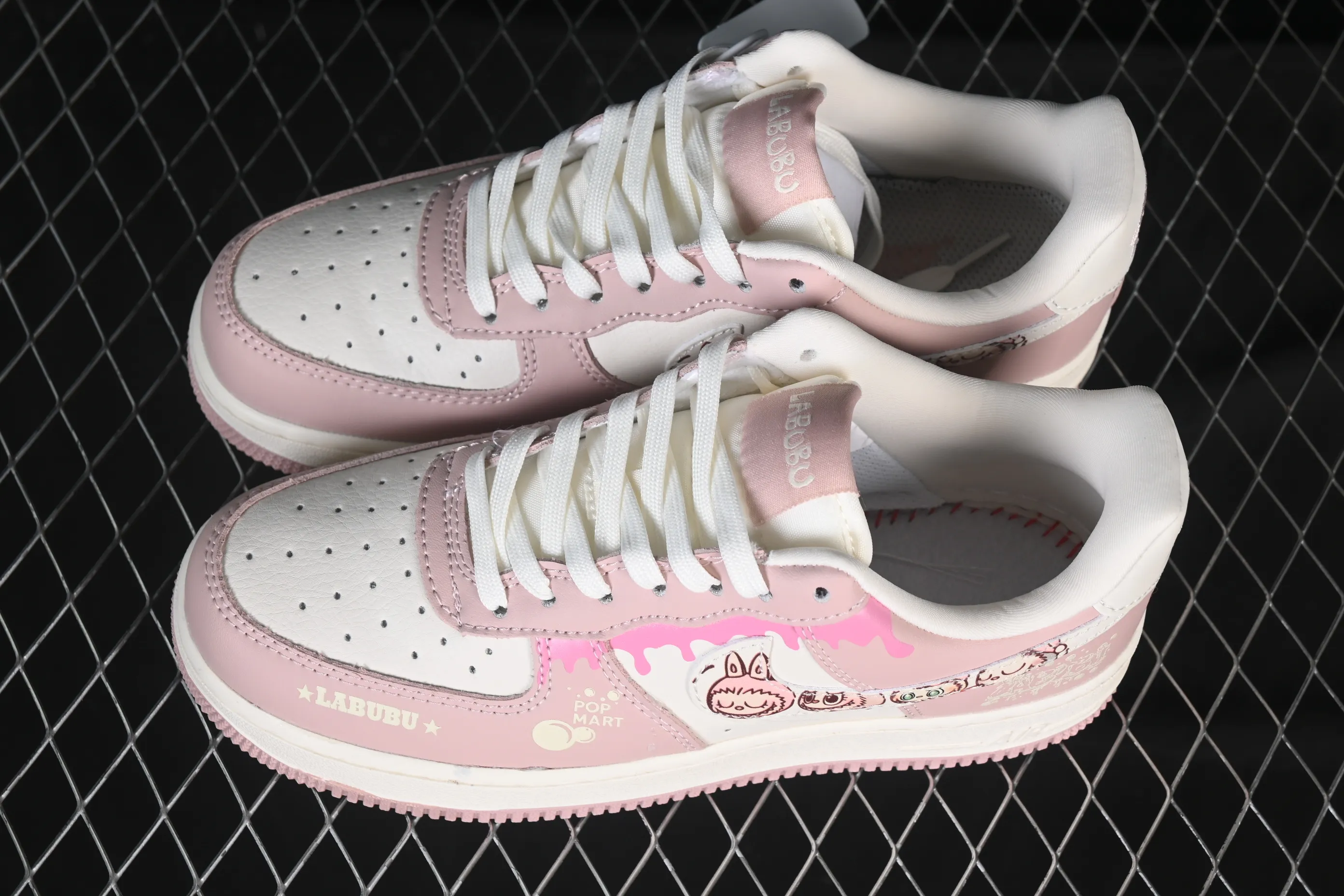 All categories Nk Air Force 1 Air Force series Nk Air Force 1 Low Air Force low-top Nike Air Force 1'07 Low "Virgo" Hand-painted graffiti twelve constellations series Virgo Air Force One low-top casual sneakers Constellation 823-922